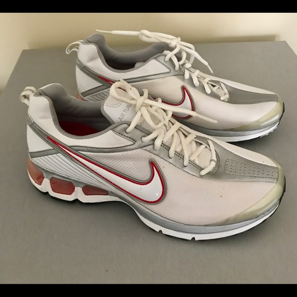 nike air turbulence